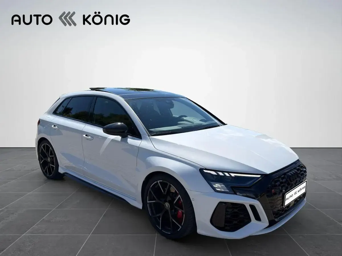 Gebraucht Audi RS3 Sportback Ambiente 400 PS (294 kW) 2023 Kleinwagen