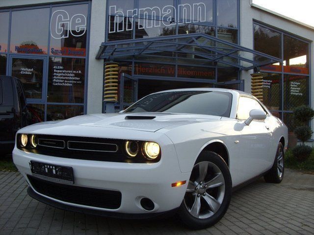 Gebraucht Dodge Challenger 305 PS (224 kW) 2015 Weiß Coupé