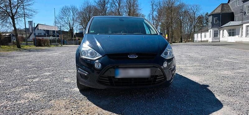Gebraucht Ford S-MAX S 140 PS (102 kW) 2014 Blau Van / Kleinbus