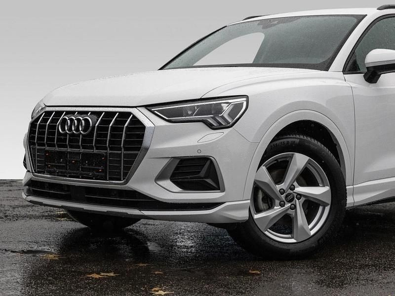 Gebraucht Audi Q3 Sport 150 PS (110 kW) 2024 Weiß SUV