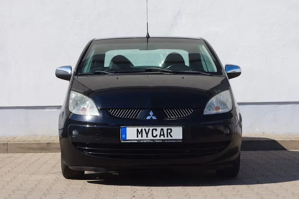 Gebraucht Mitsubishi Colt Invite 109 PS (80 kW) 2006 Schwarz Kleinwagen
