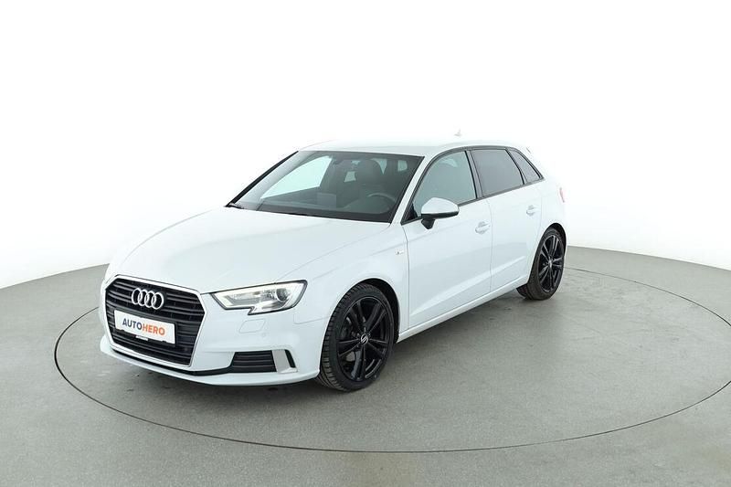 Weiß Gebraucht 2018 Audi A3 Sport Limousine | 18.520 € (Fairer Preis) - Bild 1/3