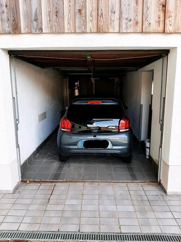 Gebraucht Peugeot 108 Allure 72 PS (52 kW) 2018 Grau Kleinwagen