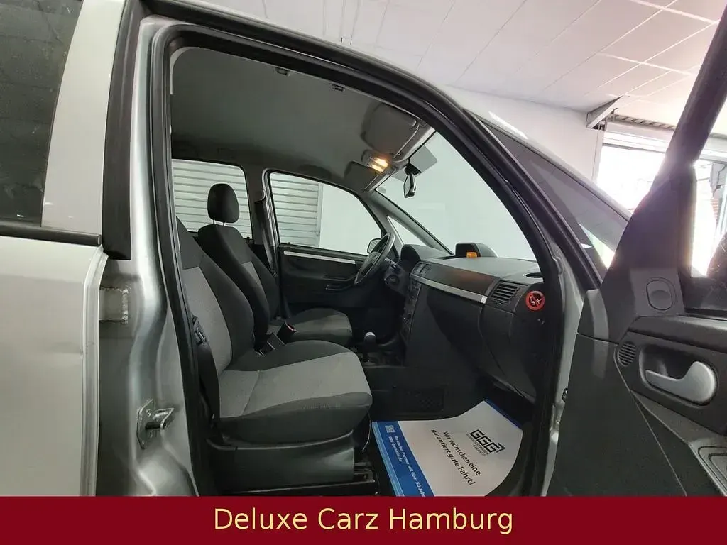 Gebraucht Opel Meriva Enjoy 101 PS (74 kW) 2004 Other Van / Kleinbus