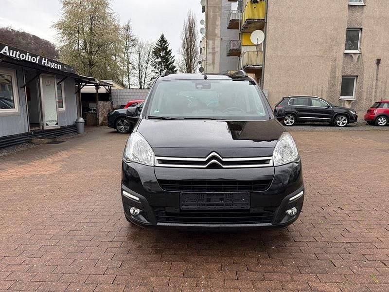 Gebraucht Citroën Berlingo 110 PS (80 kW) 2017 Schwarz Van / Kleinbus