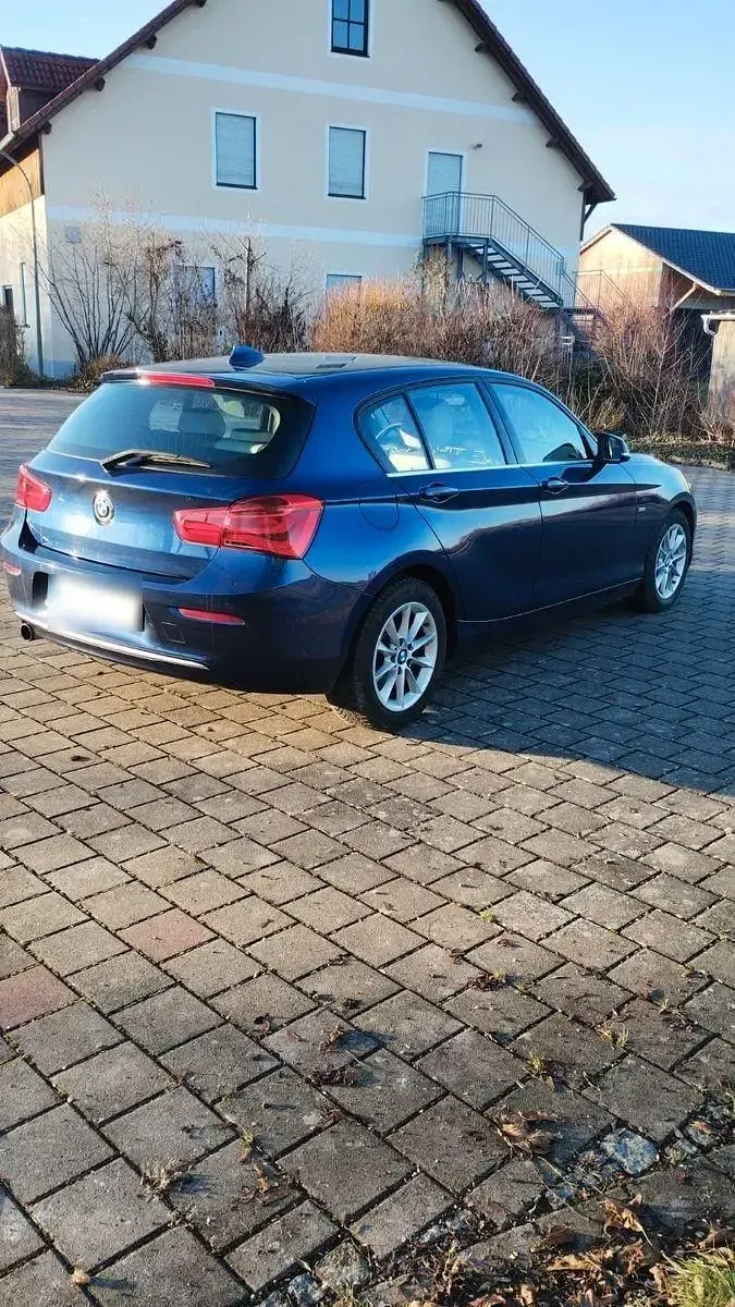 Gebraucht BMW 118 Urban Line 136 PS (100 kW) 2016 Blau Kleinwagen