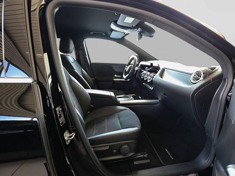 Gebraucht Mercedes EQA300 167 kW (228 PS) 2025 Schwarz SUV