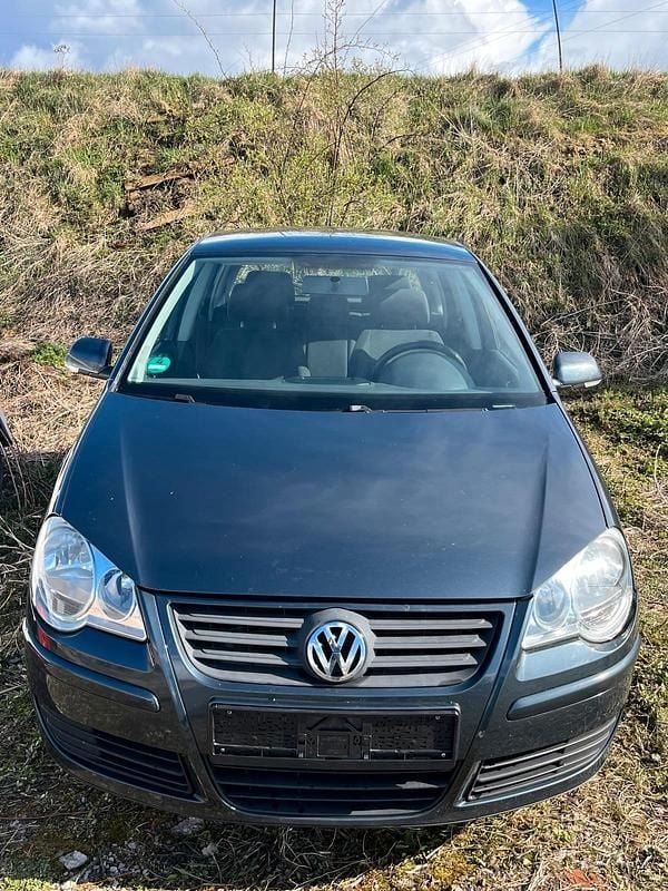 Gebraucht VW Polo 68 PS (50 kW) 2007 Grau Kleinwagen