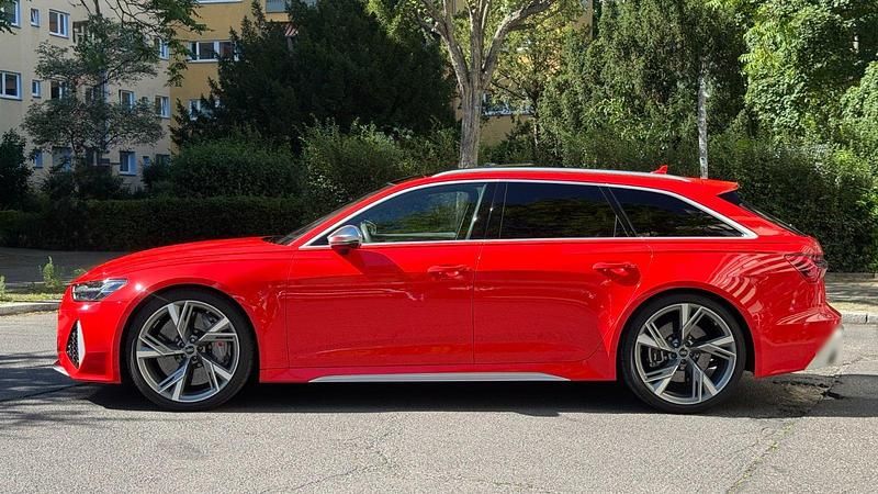 Gebraucht Audi RS6 Exclusive 600 PS (441 kW) 2020 Rot Kombi