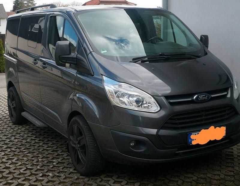 Gebraucht Ford Tourneo 170 PS (125 kW) 2017 Schwarz Van / Kleinbus