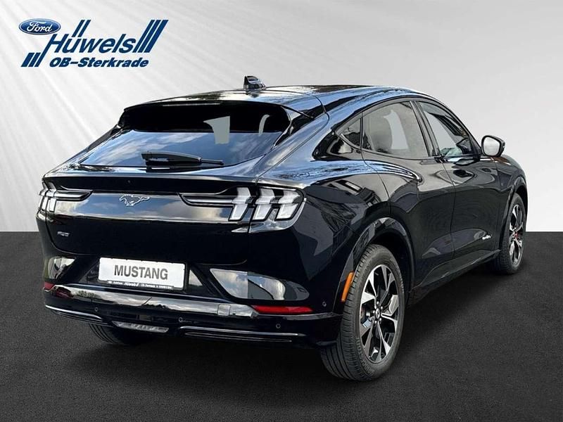 Gebraucht Ford Mustang Mach-E Extended Range 258 kW (351 PS) 2024 Schwarz SUV