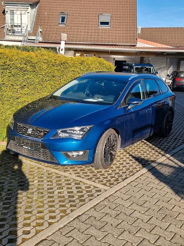 Gebraucht Seat Leon ST 180 PS (132 kW) 2015 Blau Kombi