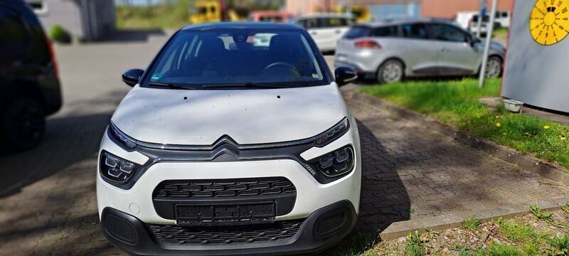 Weiß Gebraucht 2020 Citroën C3 Feel Kleinwagen | 9.950 € (Fairer Preis) - Bild 1/4