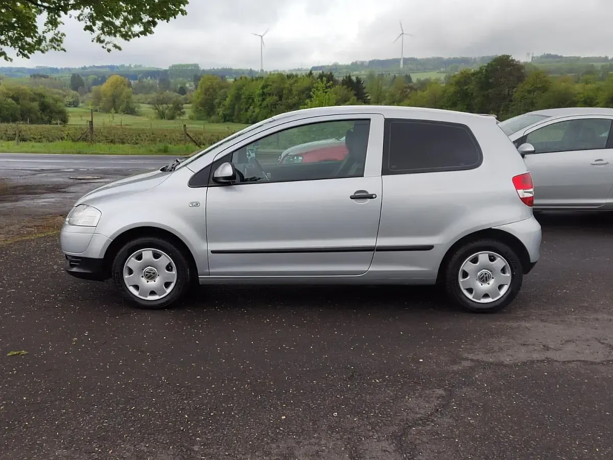Gebraucht VW Fox 75 PS (55 kW) 2007 Silber Kleinwagen