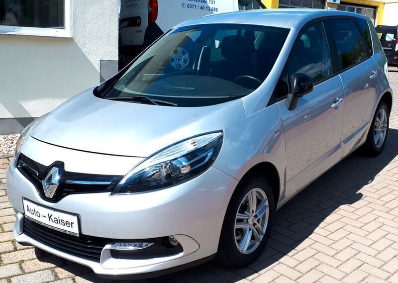 Grau Gebraucht 2016 Renault Scénic III LIMITED Van / Kleinbus | 9.400 € (Etwas zu teuer) - Bild 1/4