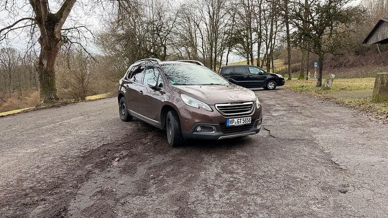 Gebraucht Peugeot 2008 Active 92 PS (67 kW) 2013 Braun SUV