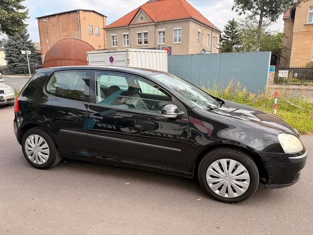 Gebraucht VW Golf IV Comfortline 75 PS (55 kW) 2004 Schwarz Limousine