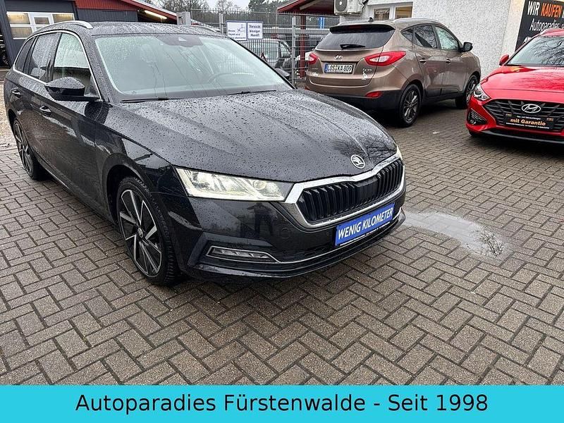 Second-hand Skoda Octavia Style 150 CP (110 kW) 2021 Negru Break