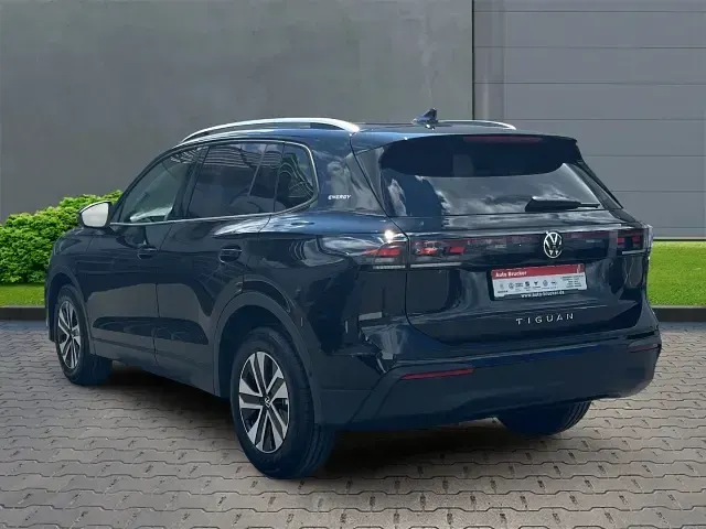 Ny VW Tiguan Life 150 HK (110 kW) 2026 Sort SUV