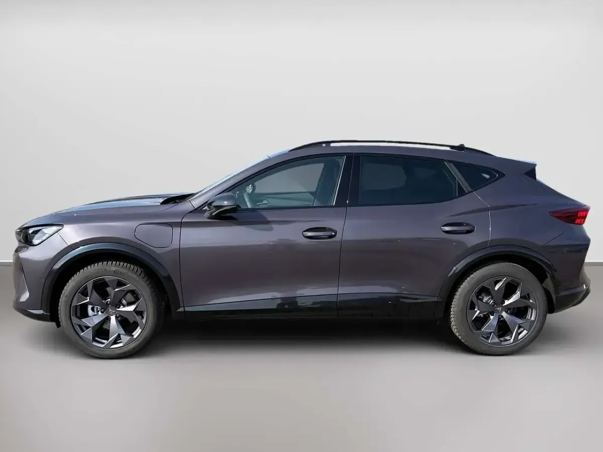 Neu Cupra Formentor 204 PS (150 kW) 2026 Dark void SUV