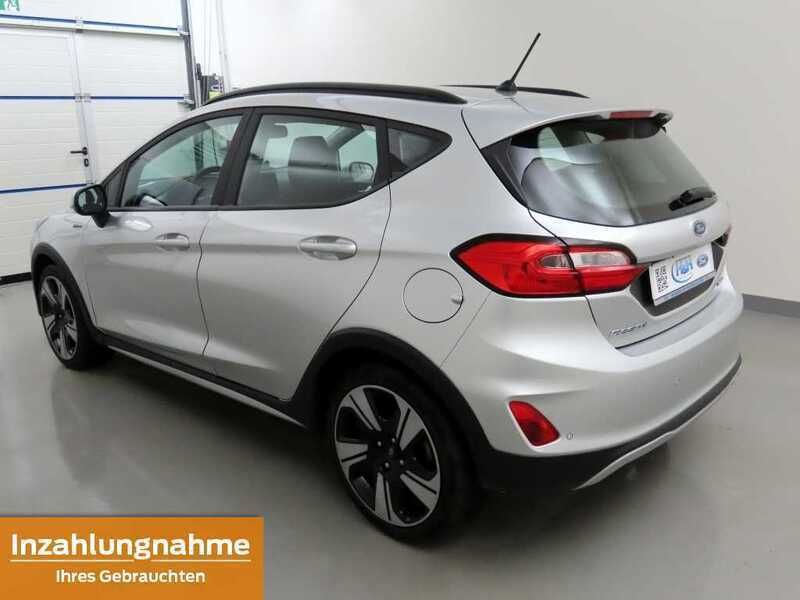 Gebraucht Ford Fiesta Active 125 PS (91 kW) 2022 Silber (polarsilber) Kleinwagen