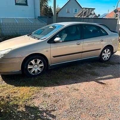 Beige Gebraucht 2006 Citroën C5 Tendance Limousine | 699 € (Fairer Preis) - Bild 1/4