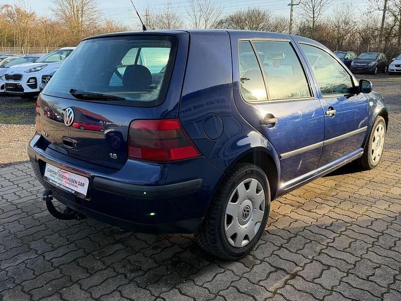 Gebraucht VW Golf IV Edition 101 PS (74 kW) 2000 Blau Limousine