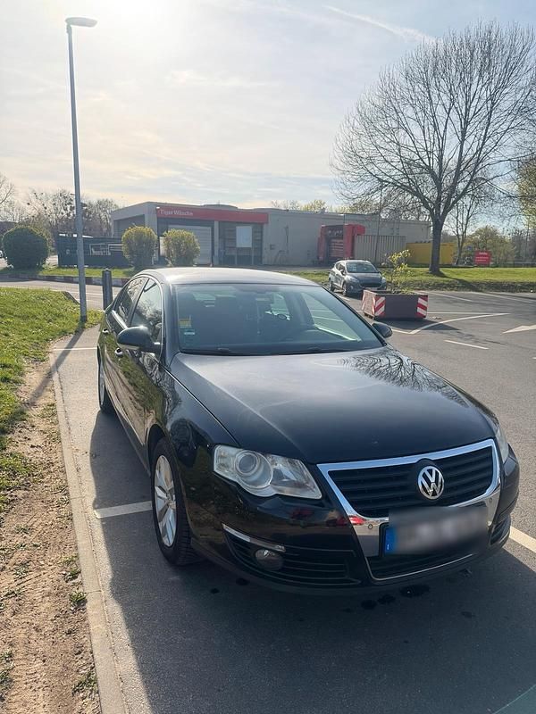 Gebraucht VW Passat 140 PS (102 kW) 2008 Schwarz Limousine