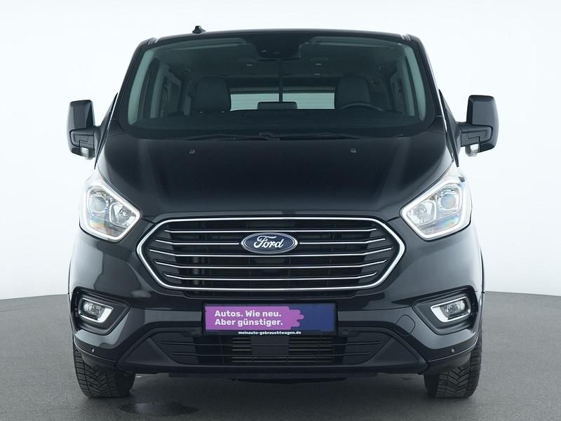 Gebraucht Ford Tourneo Titanium 131 PS (96 kW) 2021 Schwarz Van / Kleinbus