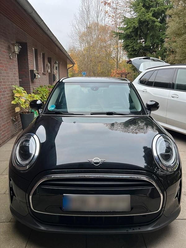 Gebraucht Mini ONE 136 PS (100 kW) 2021 Schwarz Kleinwagen