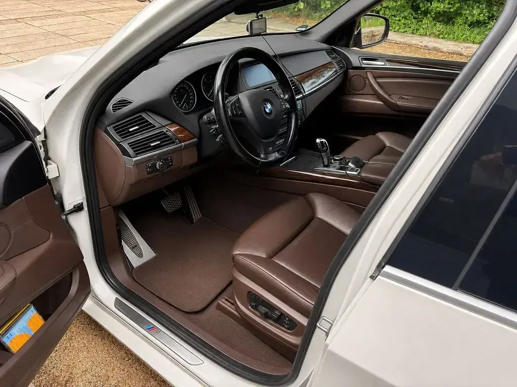 Gebraucht BMW X5 Performance 306 PS (225 kW) 2012 Weiß SUV
