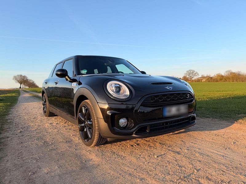 Używany Mini Cooper S 192 KM (141 kW) 2018 Czarny Hatchback