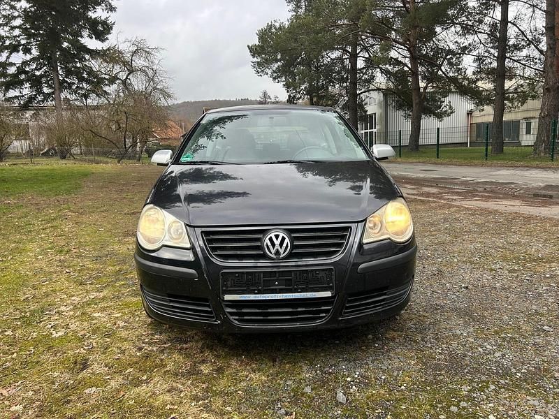 Gebraucht VW Polo 60 PS (44 kW) 2005 Schwarz Kleinwagen