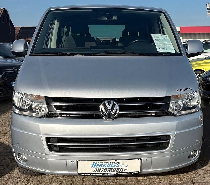 Second-hand VW T5 140 CP (102 kW) 2011 Argintiu Van