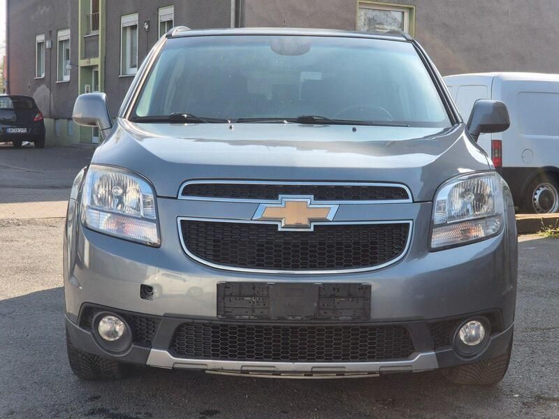 Grau Gebraucht 2014 Chevrolet Orlando LT Kombi | 7.450 € (Fairer Preis) - Bild 1/4