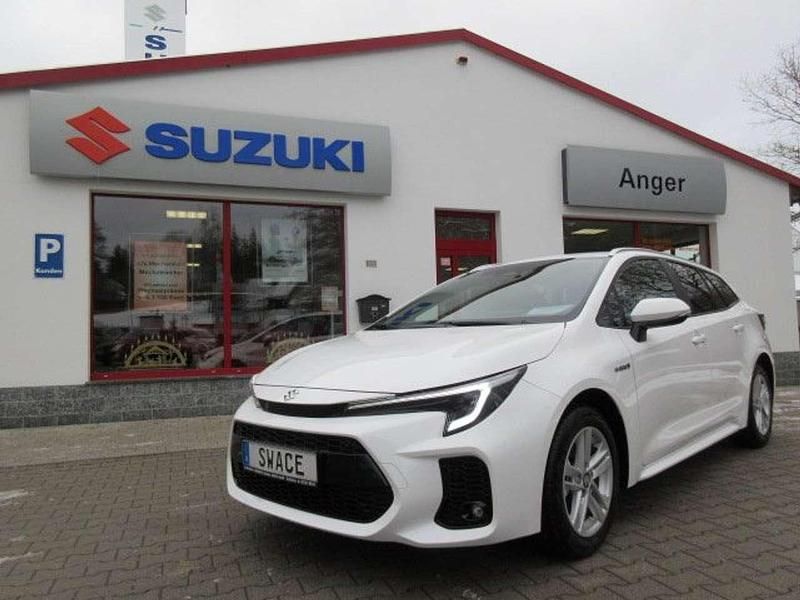 Super white Gebraucht 2024 Suzuki Swace Comfort+ Kombi | 31.390 € (Teuer) - Bild 1/4