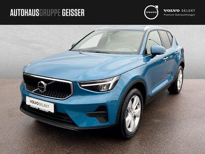 Fjord blue Gebraucht 2024 Volvo XC40 Core SUV | 34.750 € (Guter Preis) - Bild 1/4