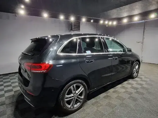 Gebraucht Mercedes B220 Progressive 190 PS (139 kW) 2019 Kosmosschwarz  lack Kleinwagen