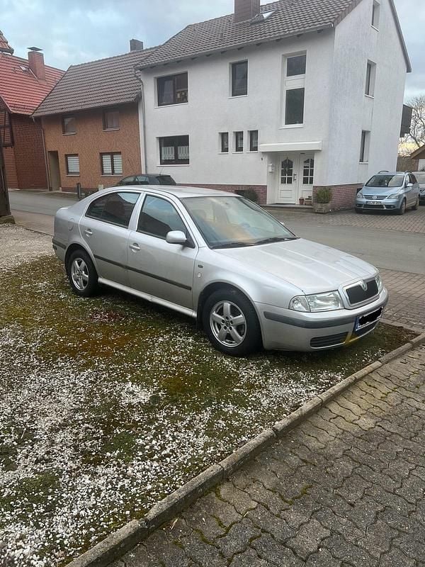 Gebraucht Skoda Octavia 116 PS (85 kW) 2001 Silber Limousine