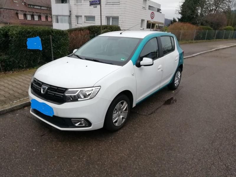 Weiß Gebraucht 2019 Dacia Sandero Essentiel Limousine | 7.200 € (Guter Preis) - Bild 1/4