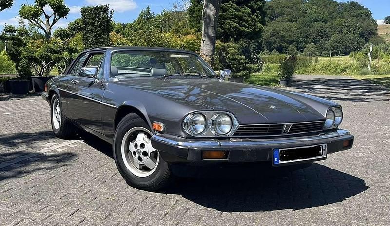 Second-hand Jaguar XJS 404 CP (297 kW) 1987