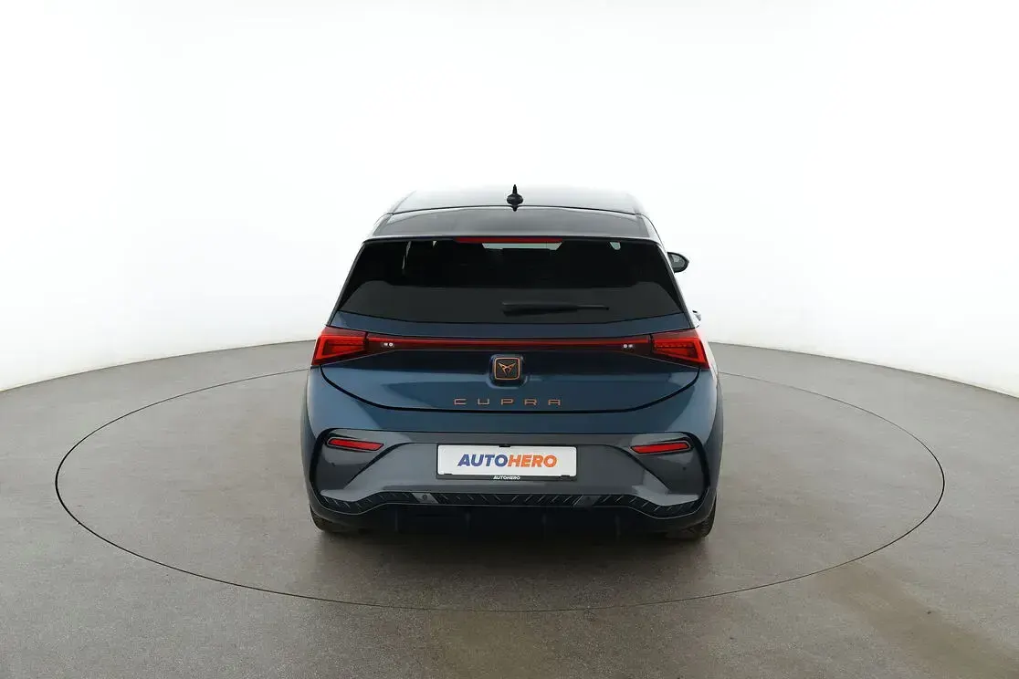 Gebraucht Cupra Born 169 kW (231 PS) 2023 Blau Kleinwagen