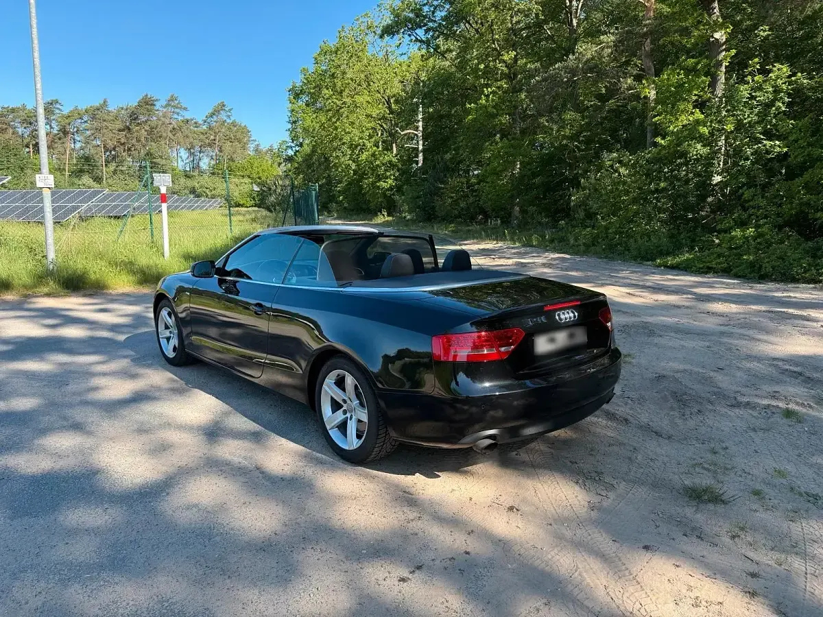 Używany Audi A5 Cabriolet 2011 Czarny Kabriolet