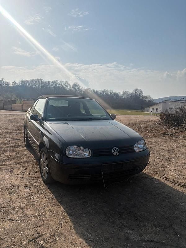Gebraucht VW Golf Cabriolet 101 PS (74 kW) 1998 Schwarz Cabrio