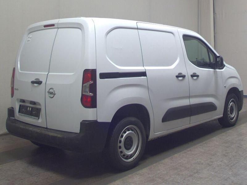 Gebraucht Opel Combo 102 PS (75 kW) 2023 Weiß Limousine