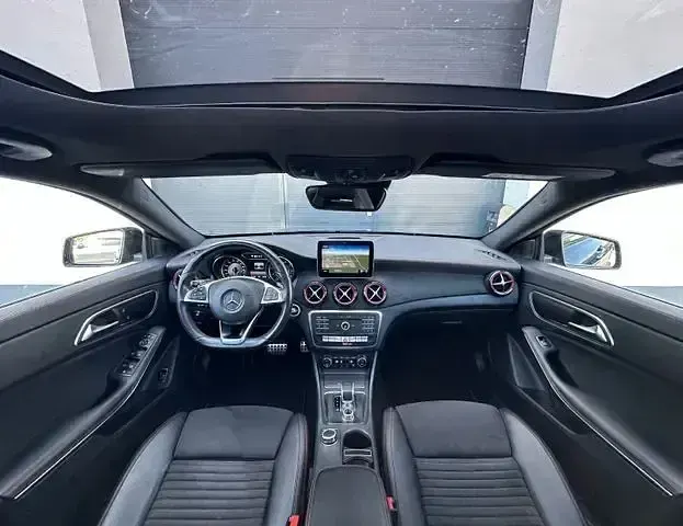 Gebraucht Mercedes CLA45 AMG AMG 381 PS (280 kW) 2018 Schwarz Coupé