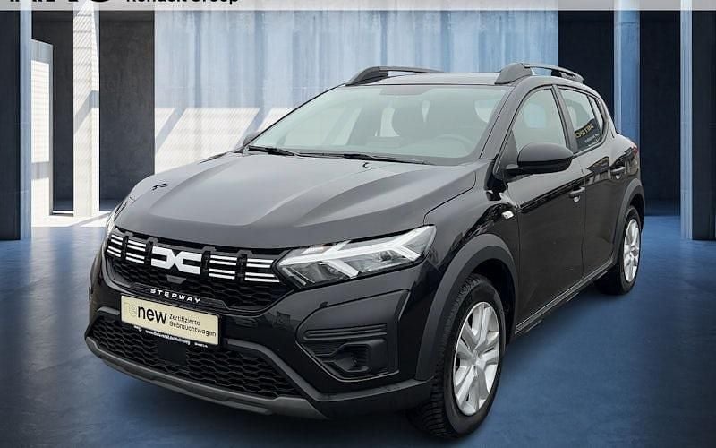 Gebraucht Dacia Sandero Essentiel 101 PS (74 kW) 2024 Schwarz Limousine