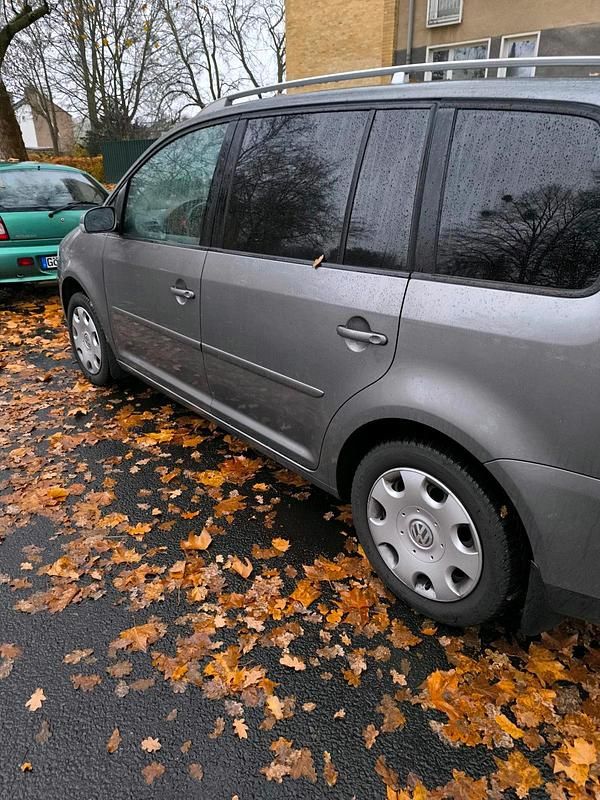 Gebraucht VW Touran 109 PS (80 kW) 2007 Grün Van / Kleinbus