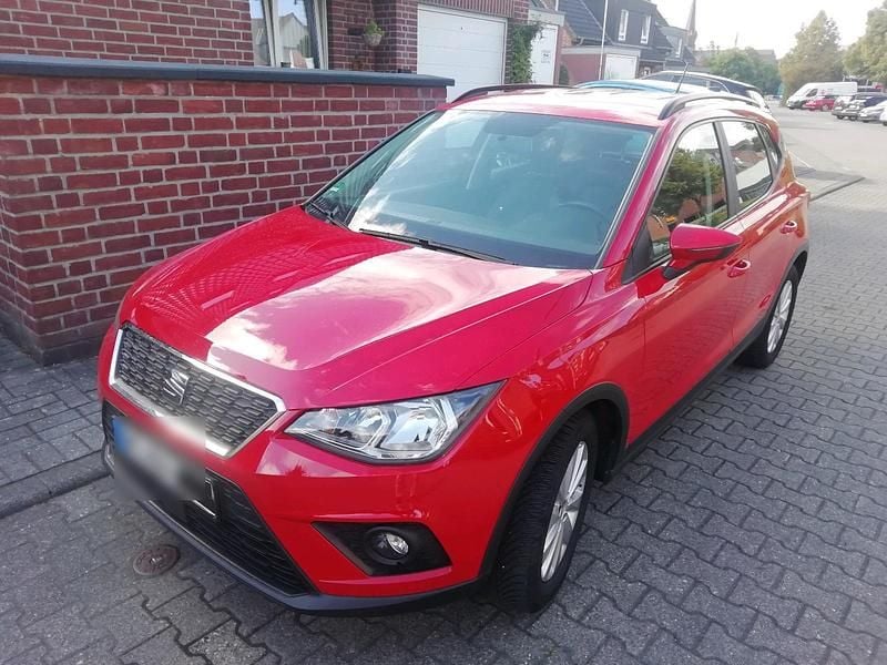 Rot Gebraucht 2020 Seat Arona Style SUV | 9.350 € (Guter Preis) - Bild 1/4