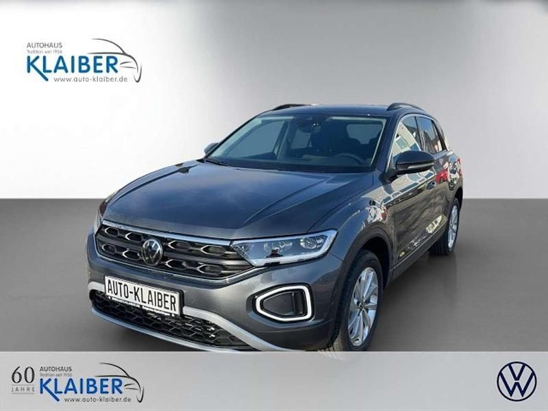 Indiumgrau Neu 2025 VW T-Roc Advance SUV | 32.490 € (Superpreis) - Bild 1/4